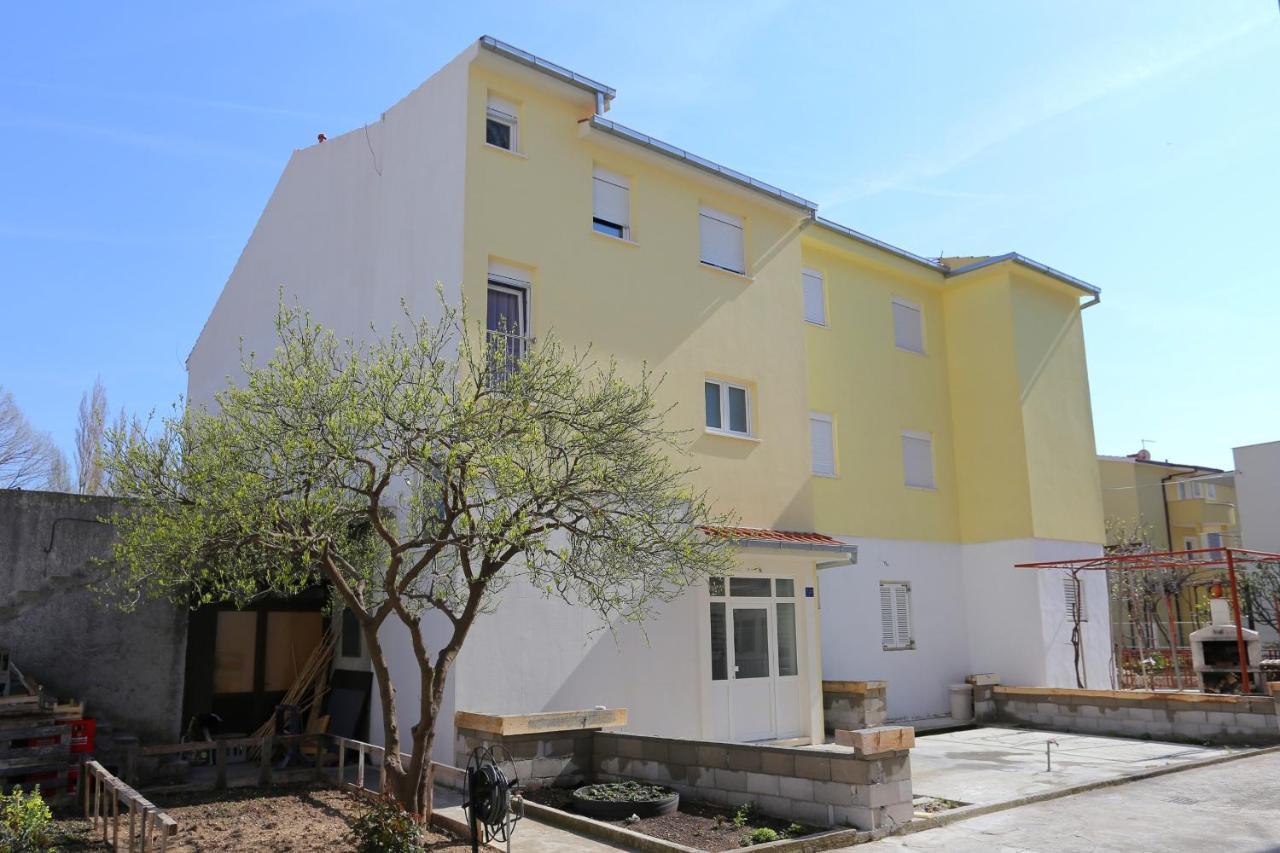 Apartments With A Parking Space Omis - 10362 Dış mekan fotoğraf